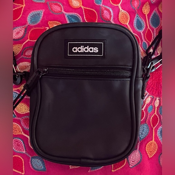 Black Adidas Crossbody. Measures approximately 8 x 6”.EUC - Picture 1 of 6